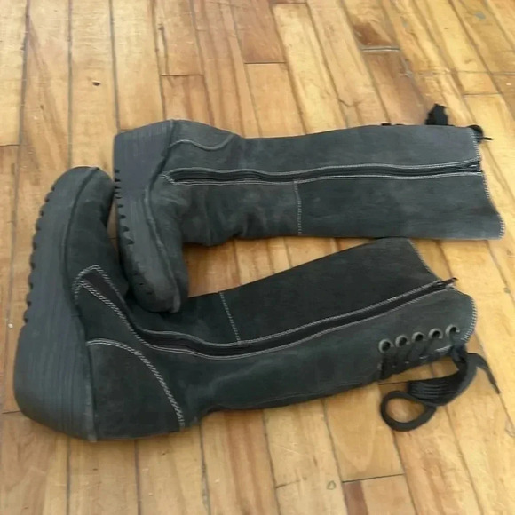 Fly London  suede boots - Picture 5 of 8